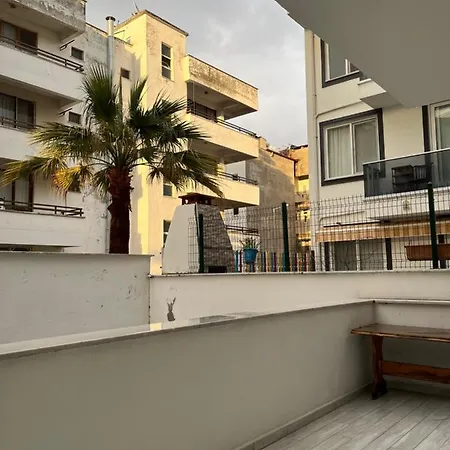 Ayca House Esyali Kiralik Konut דירה *